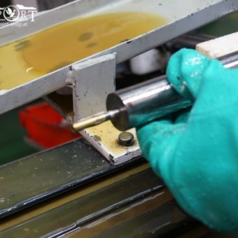 Production and manufacture of weapons by the "Bergara" company in Spain - Basque Country - Part 2 17 Bergara button-pulling process Barrel production