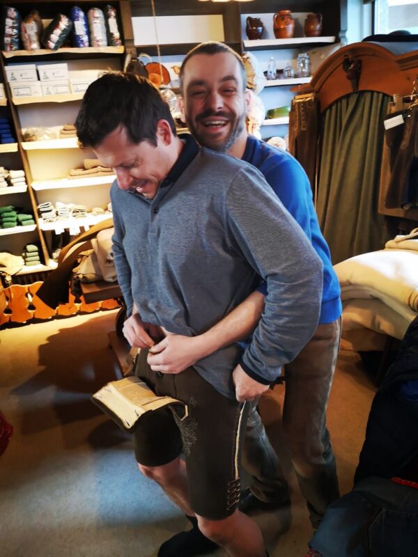 Hirschlederhose von Tobias Zant | Anprobe erste Versuche